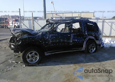 1999 Ford Explorer из США, поврежденный, VIN 1FMZU35P5XZB27430